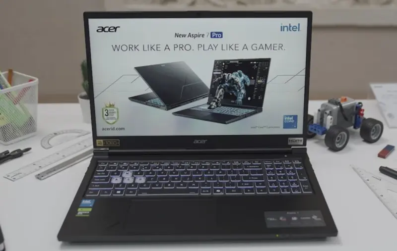 Laptop Acer Aspire 7 dengan layar yang besar dan tajam untuk gaming dan produktivitas