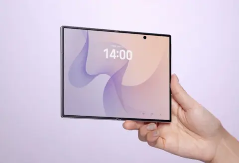 Galaxy Z Fold8 Bawa Pengalaman Gaming Layar Besar dalam Desain yang Tetap Ringan