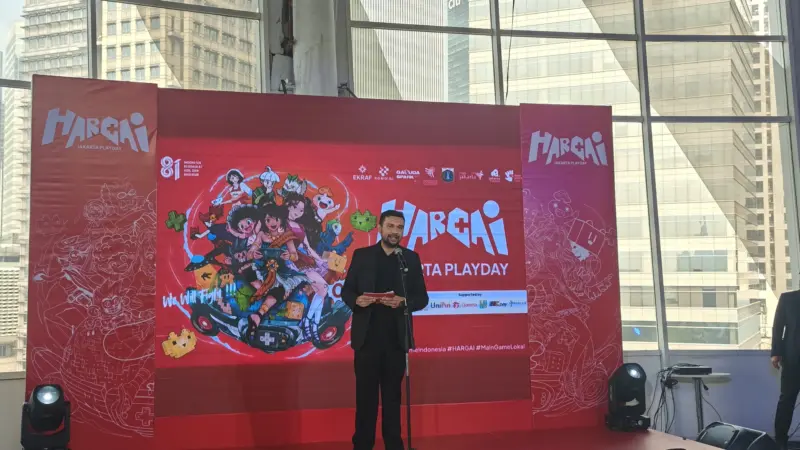 Menteri Ekraf Dorong Gim Lokal Tembus Pasar Global di HARGAI 2026 2 Gambar Syafiq AGI menunjukkan seorang gamer atau penggemar teknologi muda