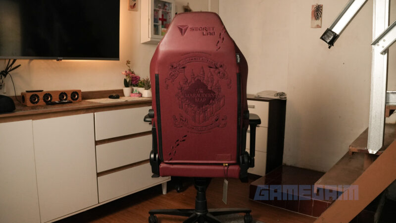 Pengalaman Secretlab TITAN Evo (Harry Potter Edition) Setelah 3 Tahun Pemakaian 12 Gamer duduk di kursi Secretlab TITAN Evo 3 selama 3 tahun